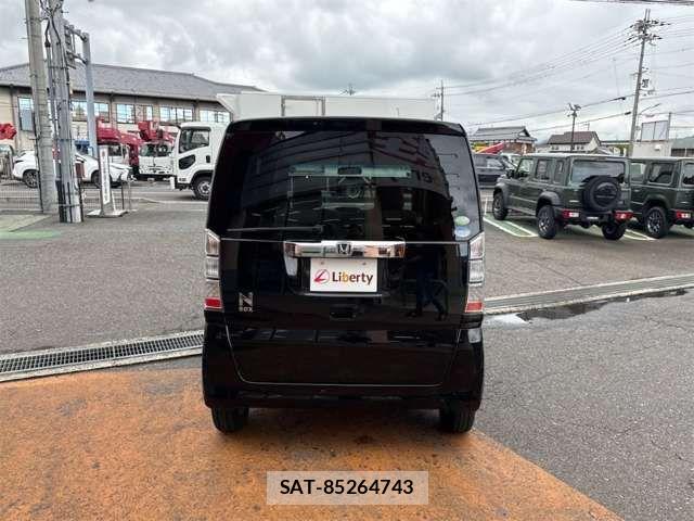 Honda N BOX 2012-02 8830642-9