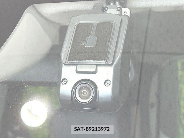 Honda N BOX 2023-11 8830586-5