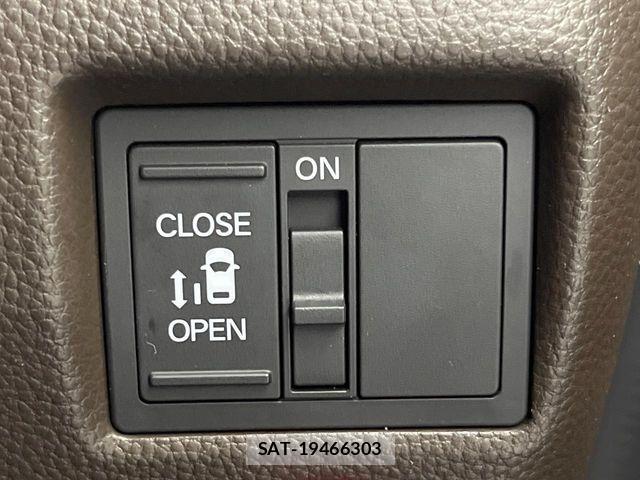 Honda N BOX 2022-12 8830595-6