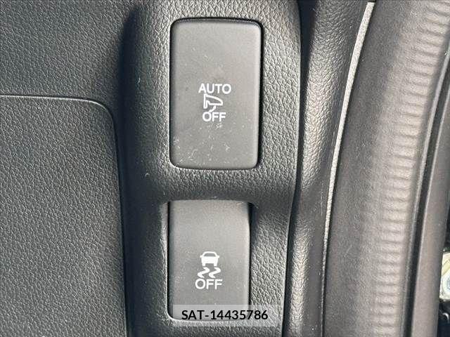 Honda N BOX 2016-04 8830639-28
