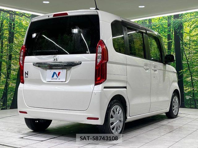 Honda N BOX 2018-01 8830614-16