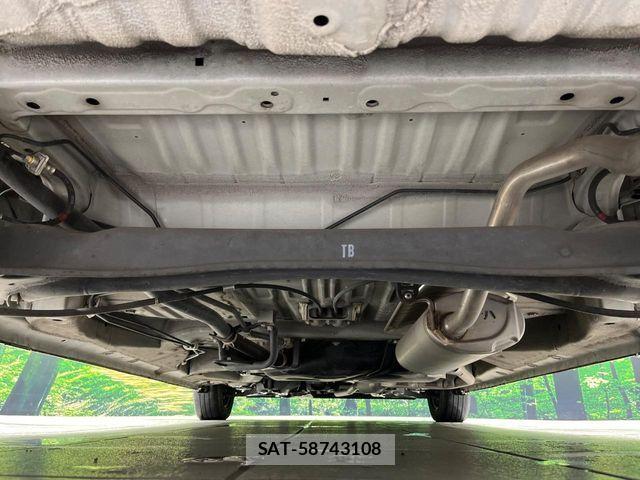 Honda N BOX 2018-01 8830614-18