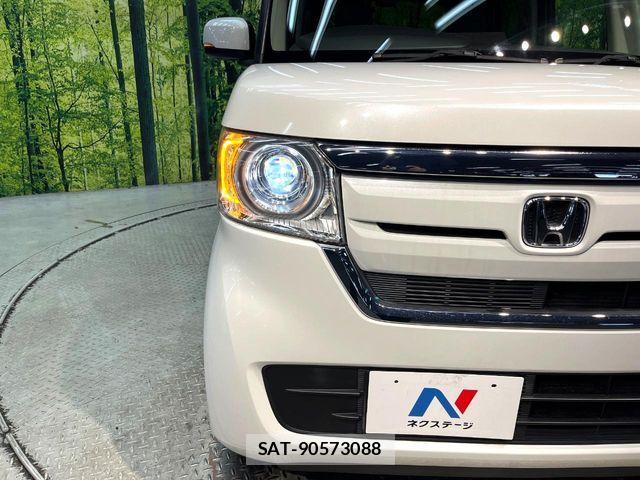 Honda N BOX 2019-03 8830592-11