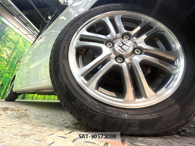 Honda N BOX 2019-03 8830592-12