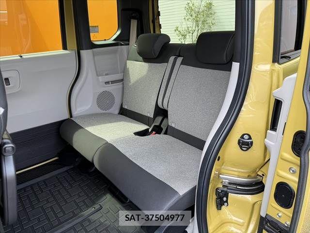 Honda N BOX 2024-01 8830598-17