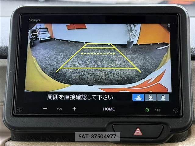 Honda N BOX 2024-01 8830598-4