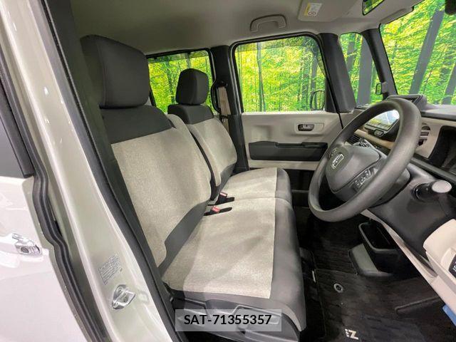 Honda N BOX 2023-11 8830601-8
