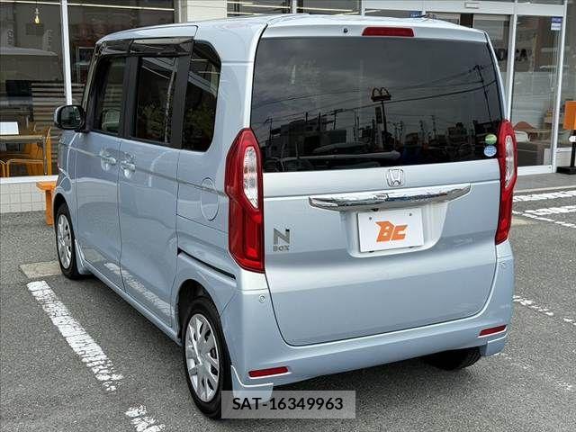 Honda N BOX 2018-09 8830627-14