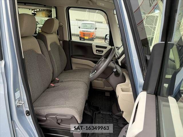 Honda N BOX 2018-09 8830627-15