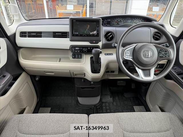 Honda N BOX 2018-09 8830627-1