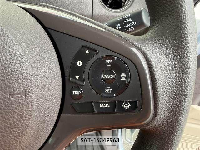 Honda N BOX 2018-09 8830627-25