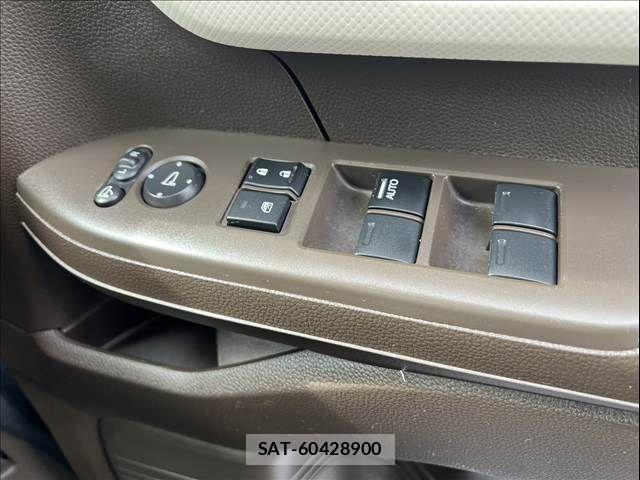 Honda N BOX 2021-08 8850061-26