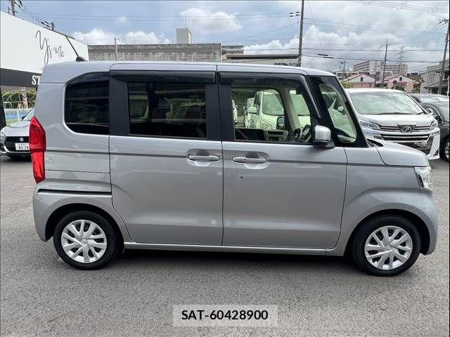 Honda N BOX 2021-08 8850061-5