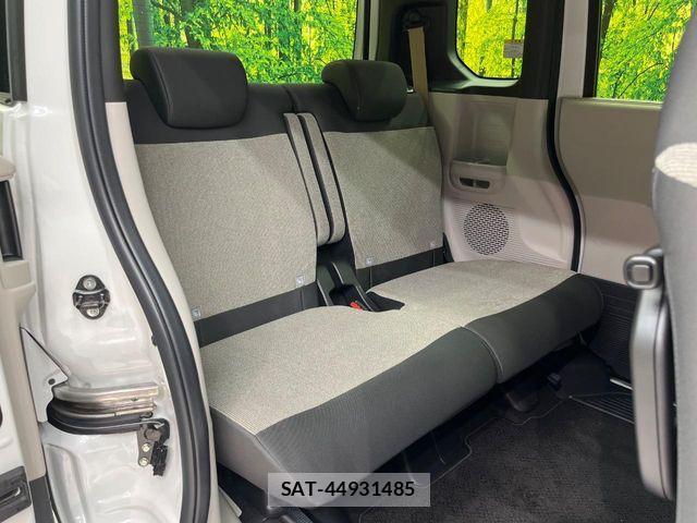 Honda N BOX 2025-09 8841010-8