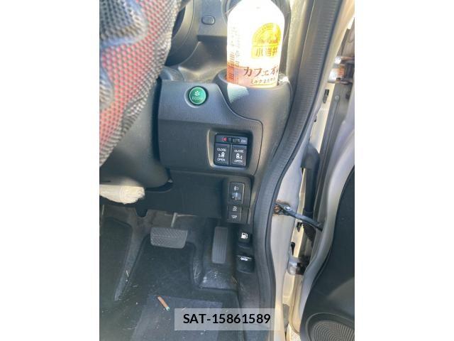Honda N BOX 2015-02 8850077-12