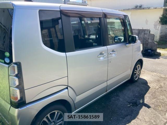 Honda N BOX 2015-02 8850077-2