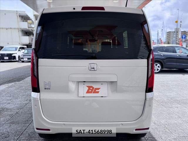 Honda N BOX 2025-08 8850041-12