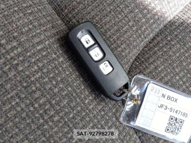 Honda N BOX 2022-07 8850069-10