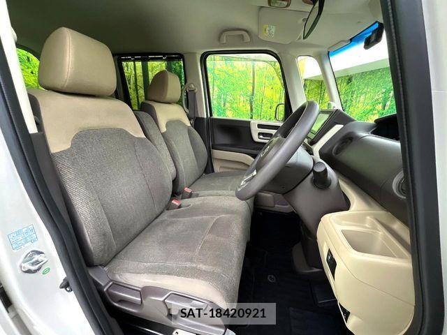 Honda N BOX 2018-05 8850066-7