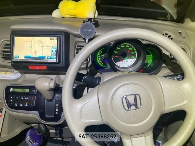 Honda N BOX 2013-05 8850079-18