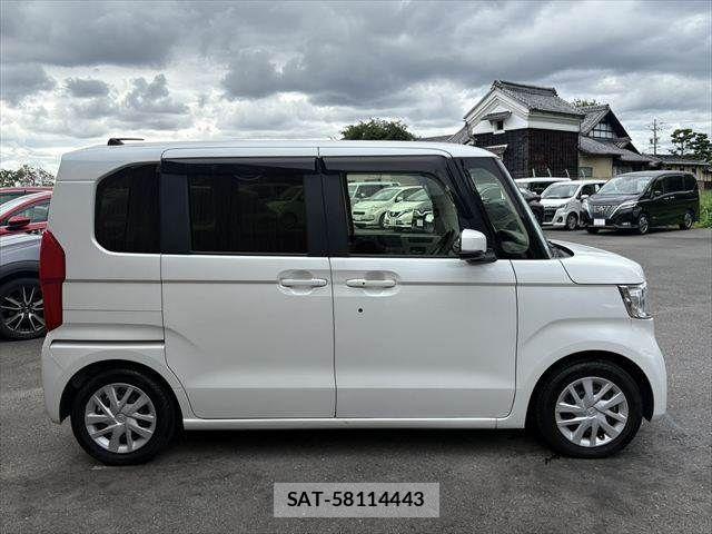 Honda N BOX 2020-10 8850063-18