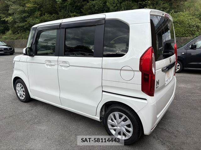 Honda N BOX 2020-10 8850063-21