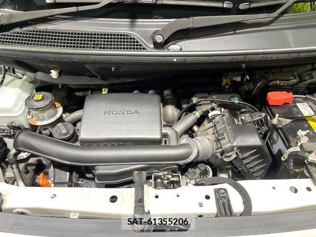 Honda N BOX 2023-10 8850043-17
