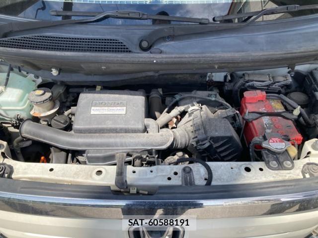 Honda N BOX 2017-09 8850075-13