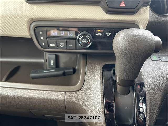 Honda N BOX 2021-07 8850053-18