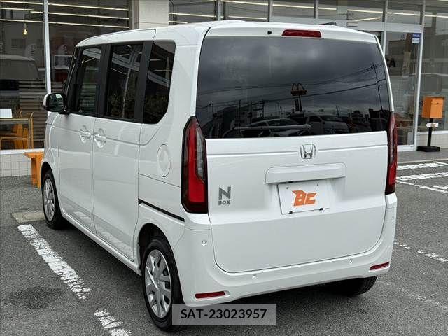 Honda N BOX 2025-09 8850042-14