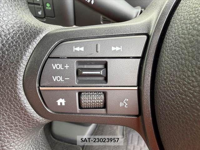 Honda N BOX 2025-09 8850042-25