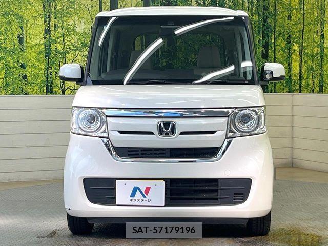Honda N BOX 2018-03 8850055-13