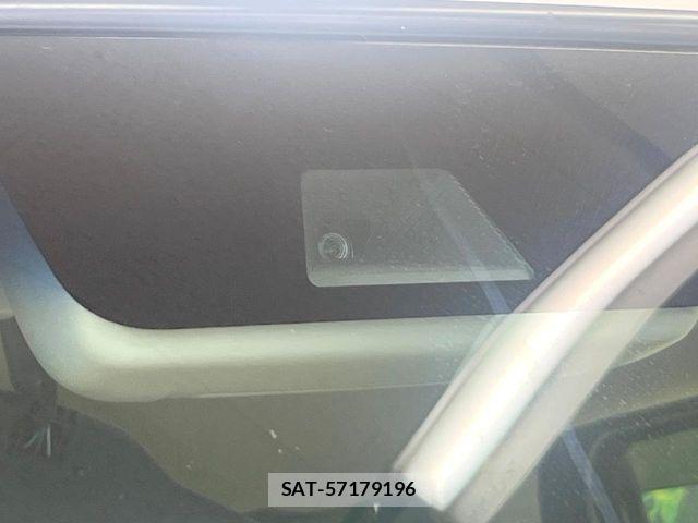 Honda N BOX 2018-03 8850055-2