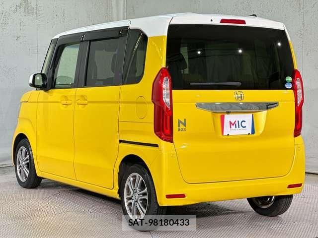 Honda N BOX 2019-08 8850051-6