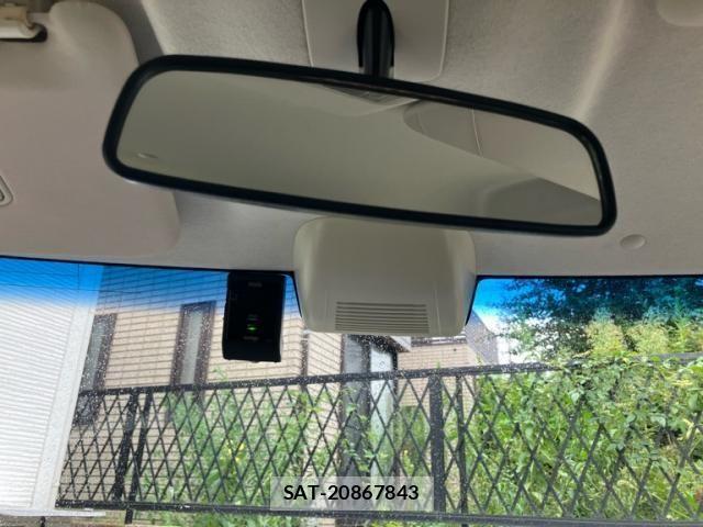 Honda N BOX 2018-11 8850058-18