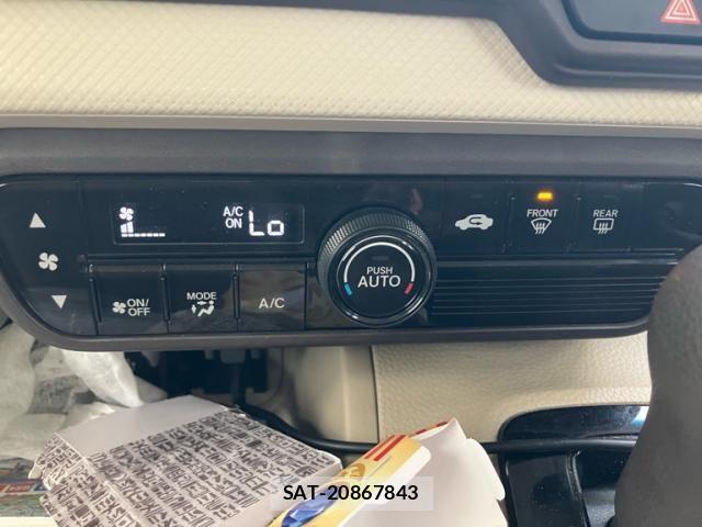 Honda N BOX 2018-11 8850058-19