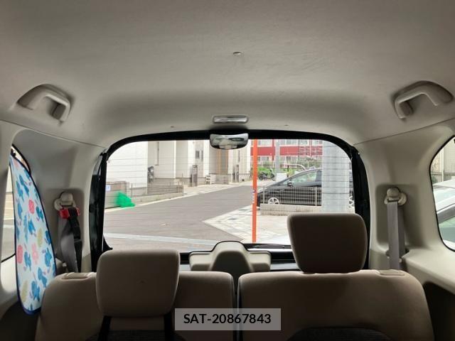 Honda N BOX 2018-11 8850058-26