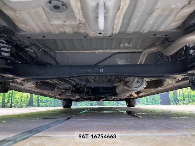 Honda N BOX 2023-10 8850044-18