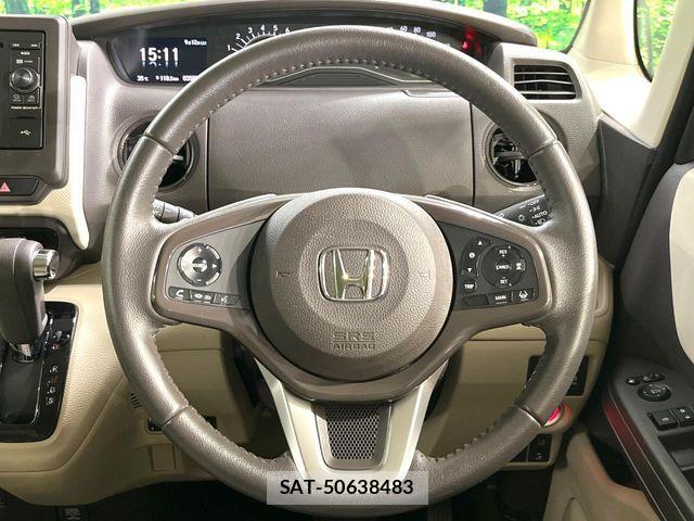 Honda N BOX 2019-03 8850048-10
