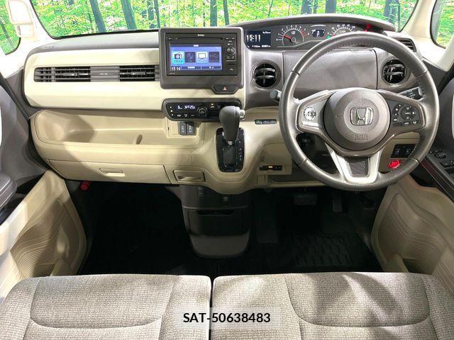 Honda N BOX 2019-03 8850048-1