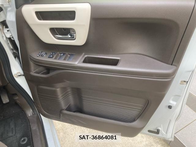 Honda N BOX 2021-03 8850059-14