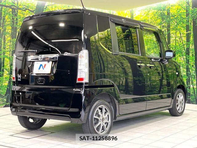 Honda N BOX 2015-07 8850064-16
