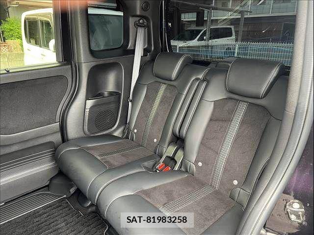 Honda N BOX 2023-09 8850047-14