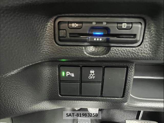 Honda N BOX 2023-09 8850047-27