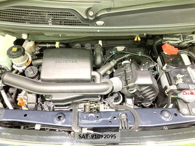 Honda N BOX 2022-02 8850038-16