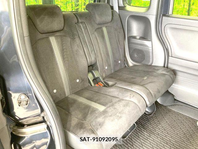 Honda N BOX 2022-02 8850038-8