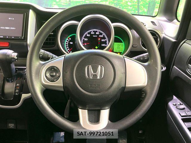 Honda N BOX 2015-09 8850065-11