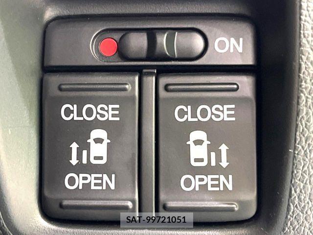 Honda N BOX 2015-09 8850065-4