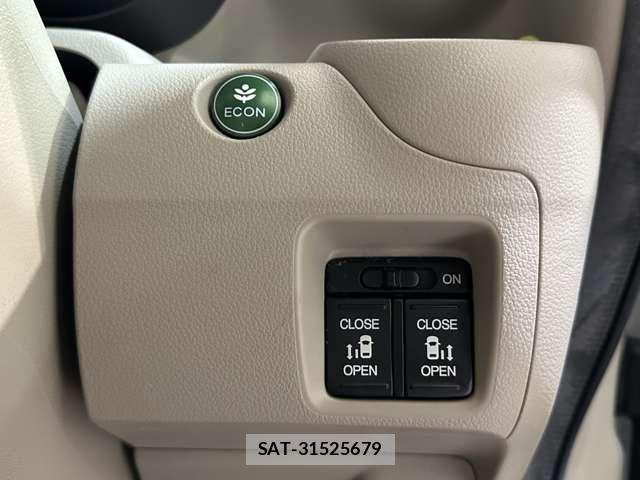 Honda N BOX 2014-04 8849995-11
