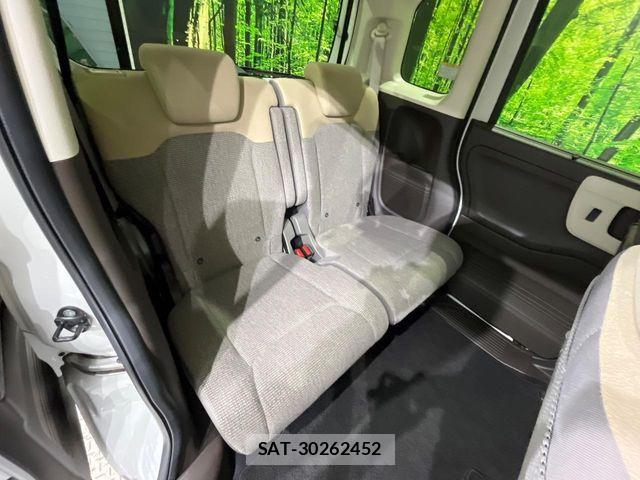 Honda N BOX 2021-03 8848939-9